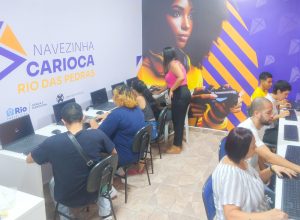 Foto-2-Alunos-na-Naezinha-Rio-das-Pedras-credito-Gui-Espindola-2048x1365