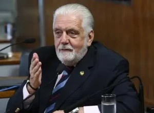 Sigilo derrubado por André Mendonça expõe novos detalhes da Operação Compliance Zero