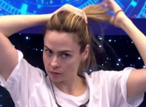 Embate entre sister e ex-participante é embate no programa  • Reprodução/Globo