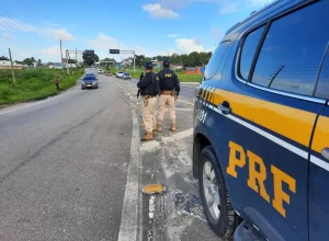 Colisão entre carro e moto na Br-230 deixa vítima fatal no Sertão da Paraíba