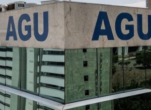 Prédio da AGU. Fachada da Advocacia Geral da União, em Brasília  • Rafa Neddermeyer/Agênci...