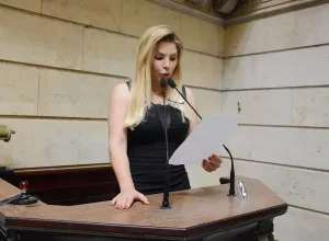 Ex-vereadora e funkeira Veronica Costa é presa pela Polícia Civil no Rio de Janeiro
