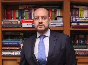 governador-interino-do-rj-ricardo-couto-