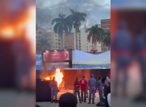 Incêndio em carrinho de pipoca assusta público antes de show de Luan Santana em Goiânia