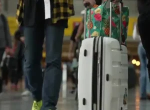 Passageiro é banido de voos por seis meses após ato obsceno em aeronave