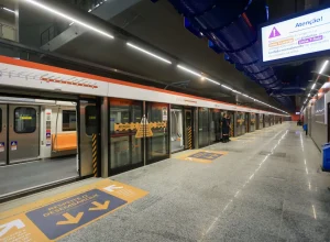 Protocolo Código R: como funciona o atendimento a paradas cardíacas no metrô de São Paulo