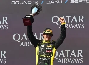 Rafa Câmara vence em Baku e consolida liderança na Fórmula 2