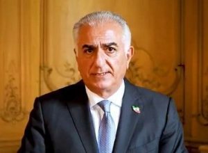 Reza Pahlavi em novo vídeo no X  • Reza Pahlavi/X