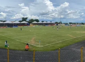 Estádio Municipal José Vessi (Bela Vista), em Cravinhos  • Reprodução/Google Imagens/Neto ...